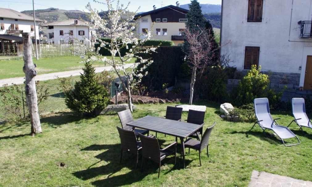 Casa Del Tempo Rosa Tassullo Ospitar Apartman Kültér fotó